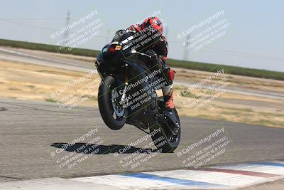 media/Aug-04-2024-TrackDaz (Sun) [[e1ff0814b6]]/Group A/12pm (Wheelie Bump)/